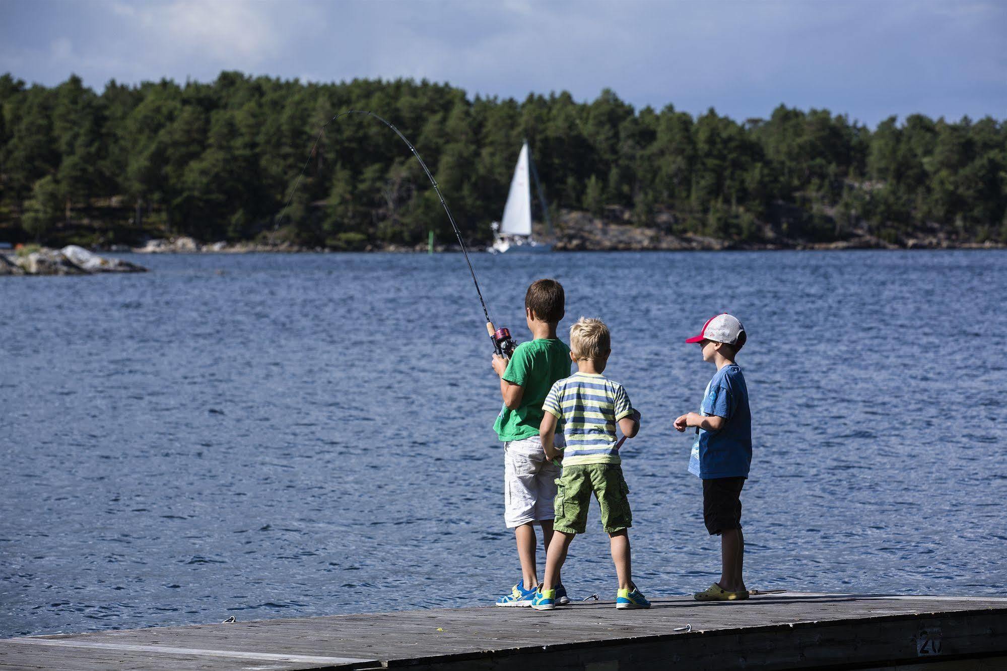 Djuronaset Hotell & Konferens Djurhamn Eksteriør bilde